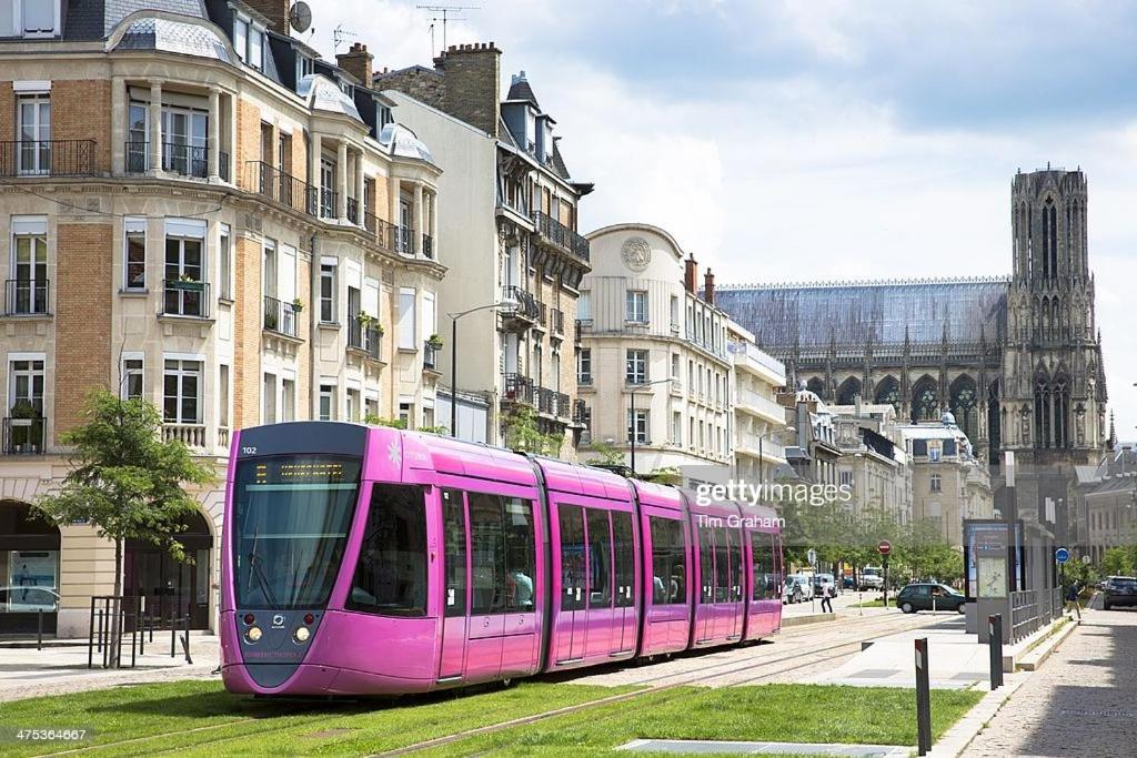 Coeur Du Boulingrin Apartment Reims Bagian luar foto